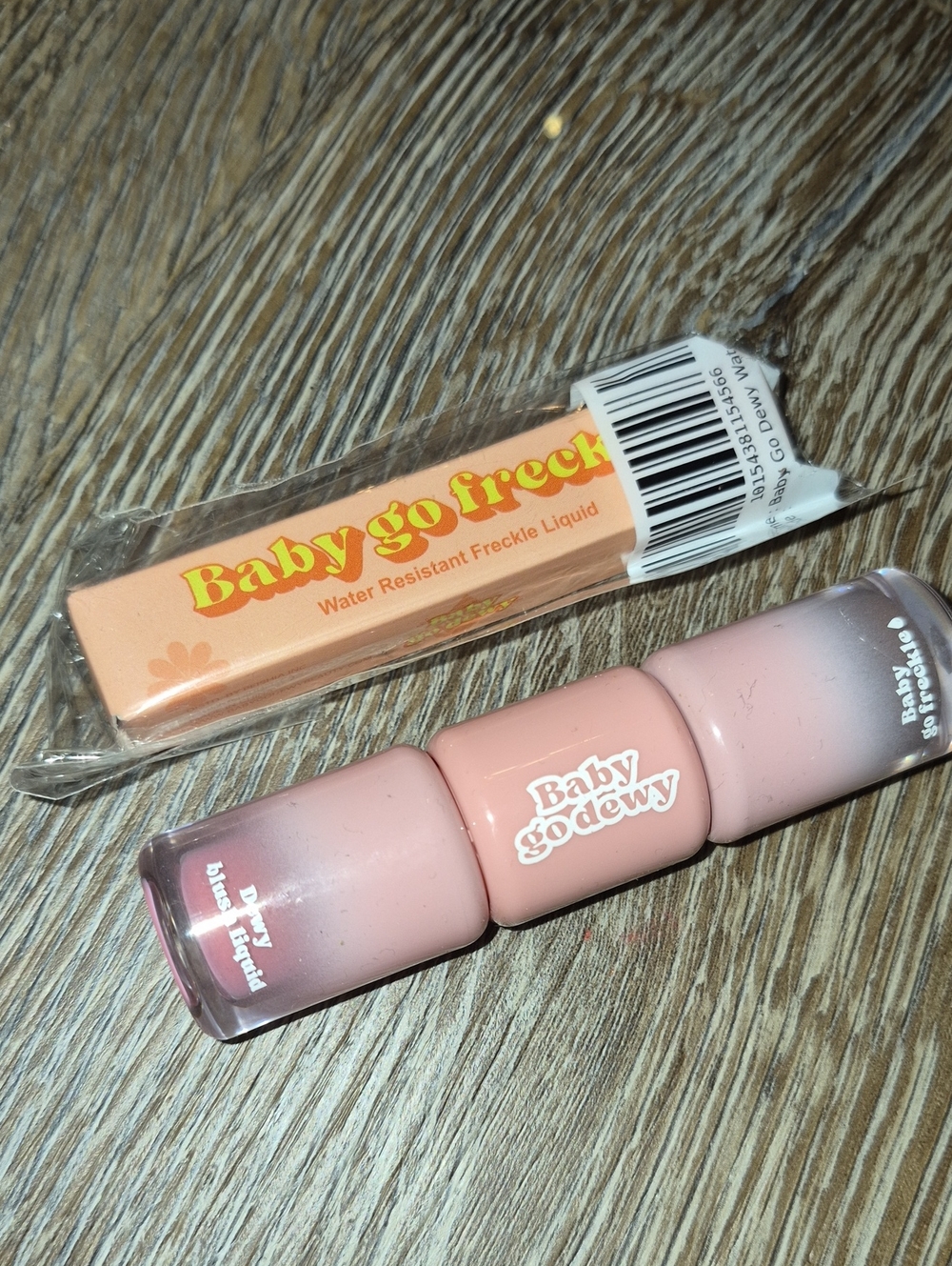 Baby Go Freckle Liquid & Blush- Water Resistant New